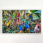 Charger l'image dans la galerie, Fresque tropicale d’un ensemble de perroquets Ara, de toucans et de cacatoès, pour une déco murale moderne et bohème.