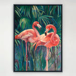 Charger l'image dans la galerie, Peinture flamant rose sur un tableau jungle et nature de motifs tropical représentant un couple de flamants roses avec des feuilles de palmiers dans un jardin botanique de Floride pour une déco bohème, jungalow et moderne
