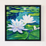 Charger l'image dans la galerie,  Peinture fleurs (waterlily painting) de nénuphars tropical et nature colorée, d’un tableau contemporain coloré et vibrant de vert et de blanc, de nymphéas blancs fleuri pour déco murale boheme et botanique
