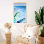 Charger l'image dans la galerie, Tableau tropical feuilles de bananier et peinture d’un paysage d’océan turquoise pour déco murale nature exotique et bohème