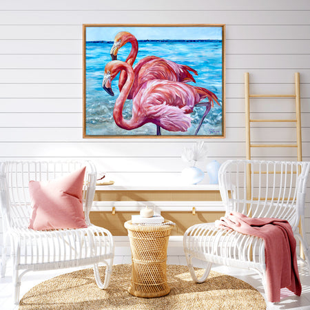 Peinture flamants roses tableau d’oiseaux exotiques, deux flamants roses sur la plage, pour une déco murale à l’ambiance paradisiaque et jungalow.