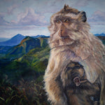 Charger l'image dans la galerie, Tableau jungle et nature d’un paysage exotique et sauvage des Gorges de la Rivière noire à l’île maurice représentant des singes : une maman et un bébé macaques devant les montagnes pour une déco bohème, jungalow et moderne