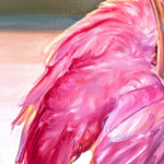 Charger l'image dans la galerie, Tableau de nature exotique, un oiseau Spoonbill trempe ses pieds dans l’eau au crépuscule, pour une déco murale chic et jungalow.