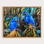 Charger l&#39;image dans la galerie, Tableau d’oiseaux tropicaux, de perroquets bleus &#39;Ara Hyacinthe&#39; évoluant dans une jungle tropicale luxuriante

