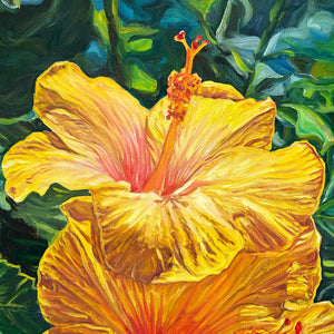 Peinture à l'huile d'hibiscus jaunes sur un tableau d'art tropical sur toile avec des feuilles multicolore pour une deco des îles exotiques et jungle.